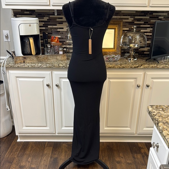 SKIMS Onyx Soft Lounge slip Dress Long large - Picture 2 of 5